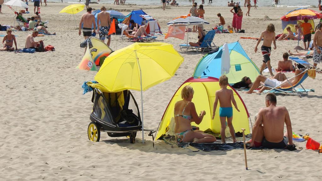 Strand49 Glamping Sint Maartenszee Sint Maartensvlotbrug Zewnętrze zdjęcie
